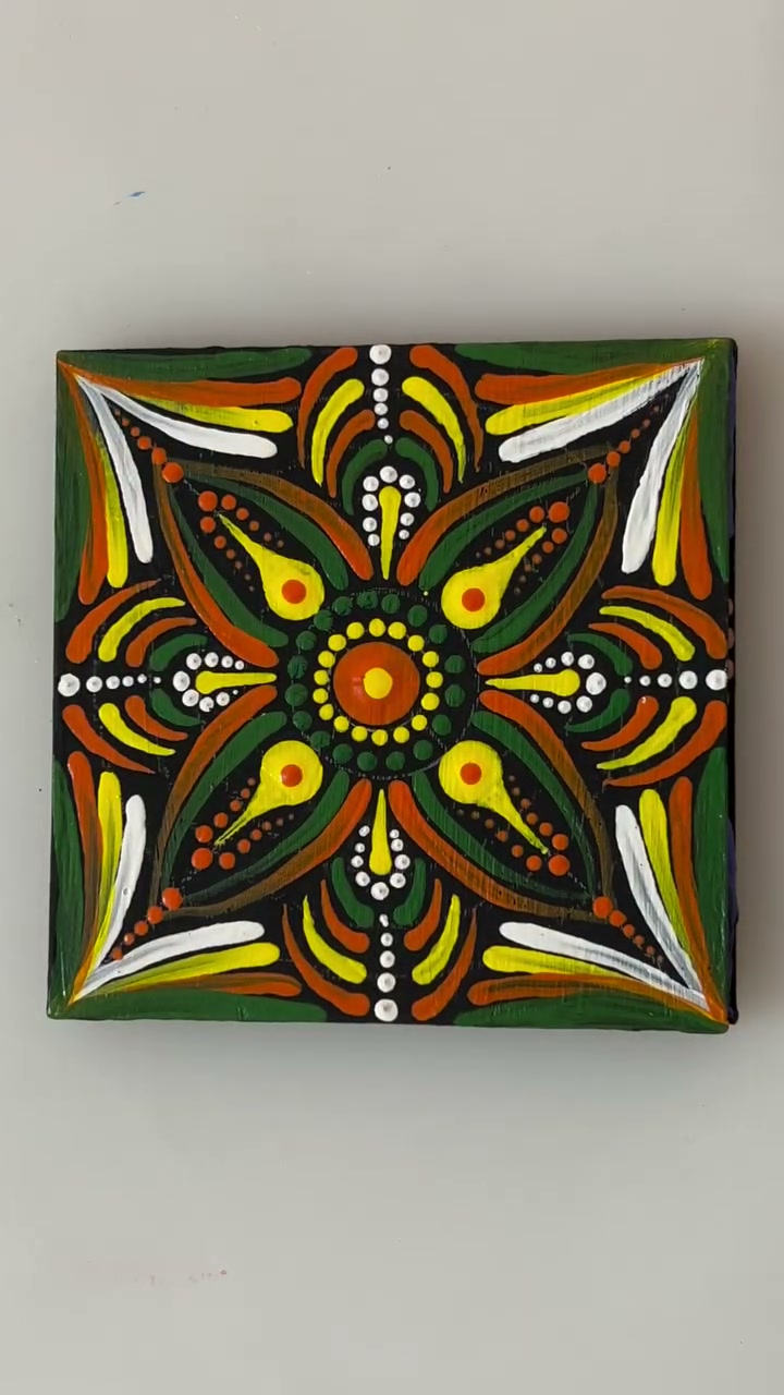 Dot mandala canvas tile
